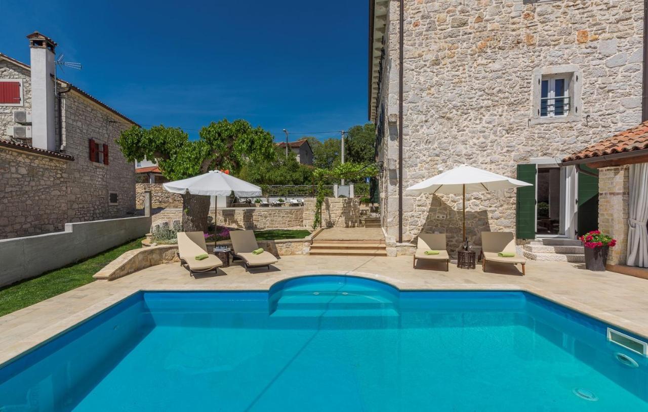 Beautiful Stone House - Villa Parentium With Private Pool Dračevac Екстериор снимка